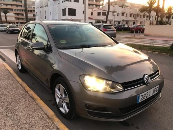 2015 Volkswagen Golf 7 Diésel - Image 2