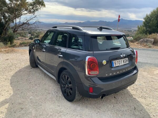 2017 MINI Cooper SE Countryman S E ALL 4 - Image 8