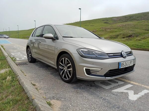 2021 Volkswagen e-Golf