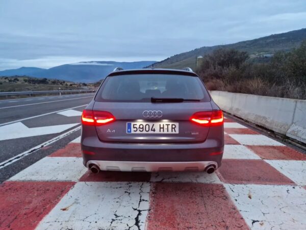 2013 Audi A4 Allroad Quattro - Image 4