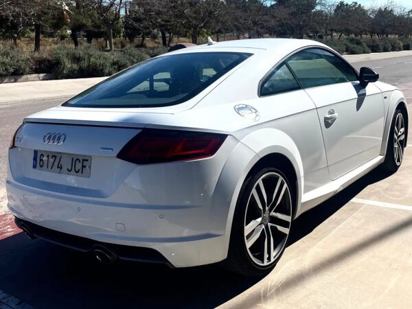 2015 Audi TT Coupé 2.0TDI - Image 10