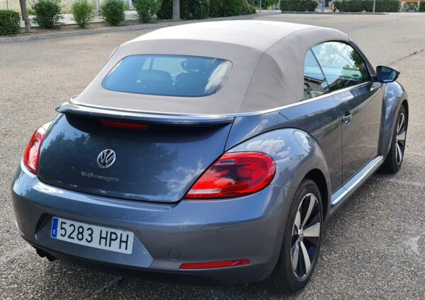 2013 Volkswagen Beetle Cabrio 1.4 TSI Sport DSG 160 - Image 18