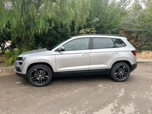 2018 Skoda Karoq 1.5 TSI Ambition ACT DSG - Image 3