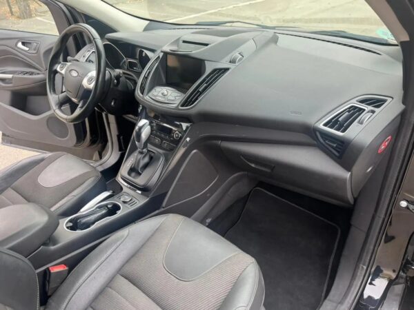 2016 Ford Kuga 2.0TDCi Auto S&S Titanium 4×4 PS 150 - Image 3