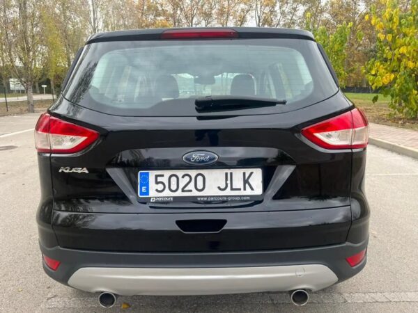 2016 Ford Kuga 2.0TDCi Auto S&S Titanium 4×4 PS 150 - Image 4