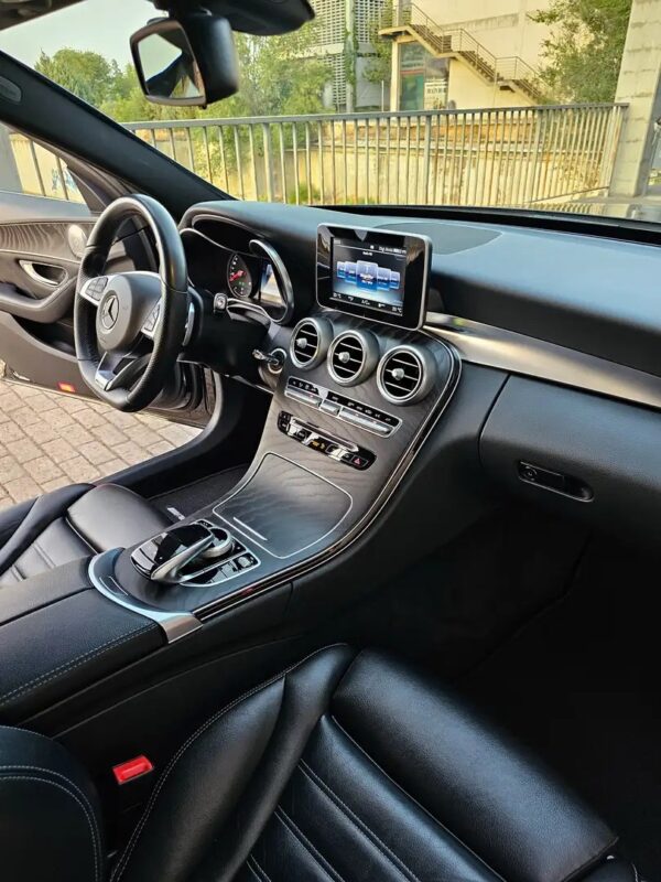 2016 Mercedes-Benz C 300 BlueTec Hybrid - Image 22