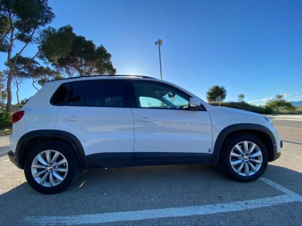 2014 Volkswagen Tiguan 2.0 TDI BMT Cross 4×2 140 - Image 2