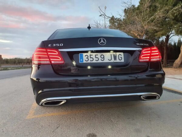 2013 Mercedes-Benz E 350 Sedan E350 CDI - Image 10