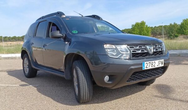 2016 Dacia Duster 1.5dCi Laureate 4×2 110 - Image 5