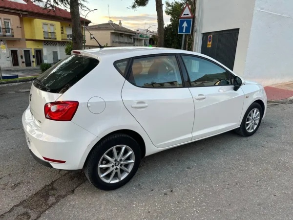 2016 Seat Ibiza 1.4TDI CR S&S Style 105 - Image 4