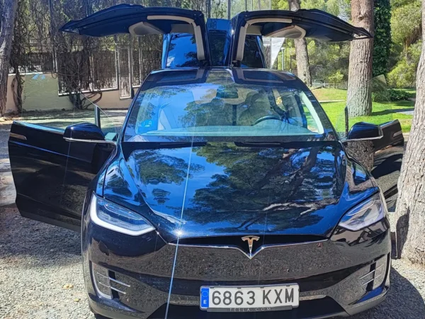 2019 Tesla Model X Long Range AWD - Image 7