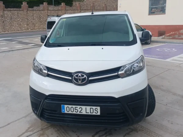 2020 Toyota Proace Van 120cv Bussines - Image 2