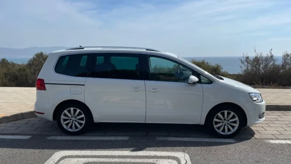 2014 Volkswagen Sharan - Image 2