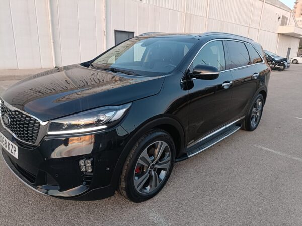 2019 Kia Sorento - Image 3