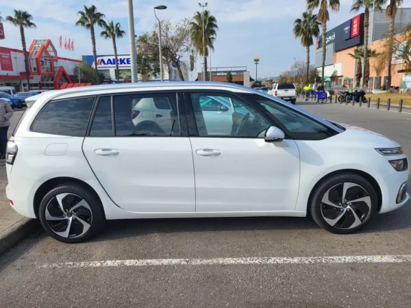 2018 Citroen Grand C4 SpaceTourer 2.0BlueHDI S - Image 15