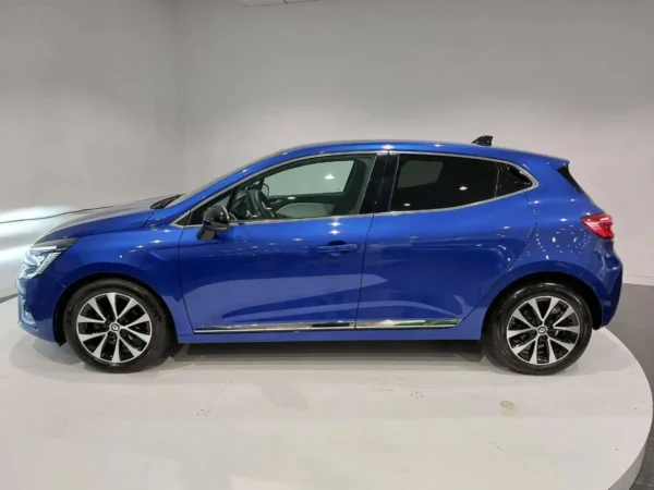 2023 Renault Clio TCe Techno 67kW - Image 2