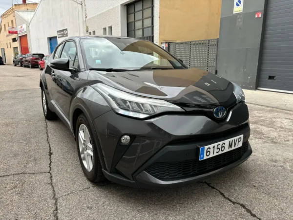 2021 Toyota C-HR 125H Advance - Image 2