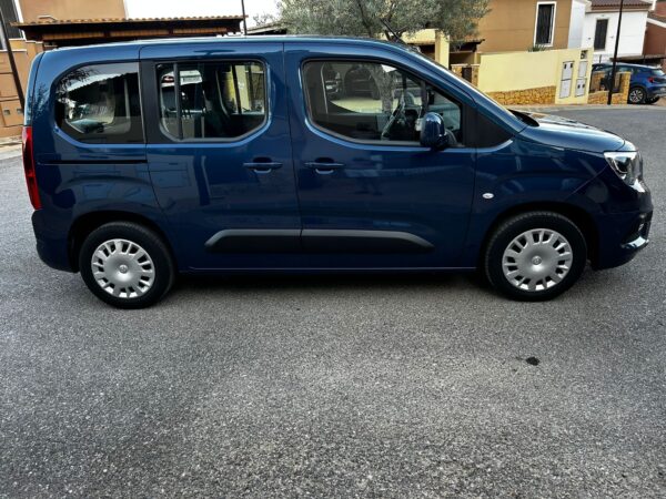 2019 Opel Combo Life 1.6bluehdi - Image 5