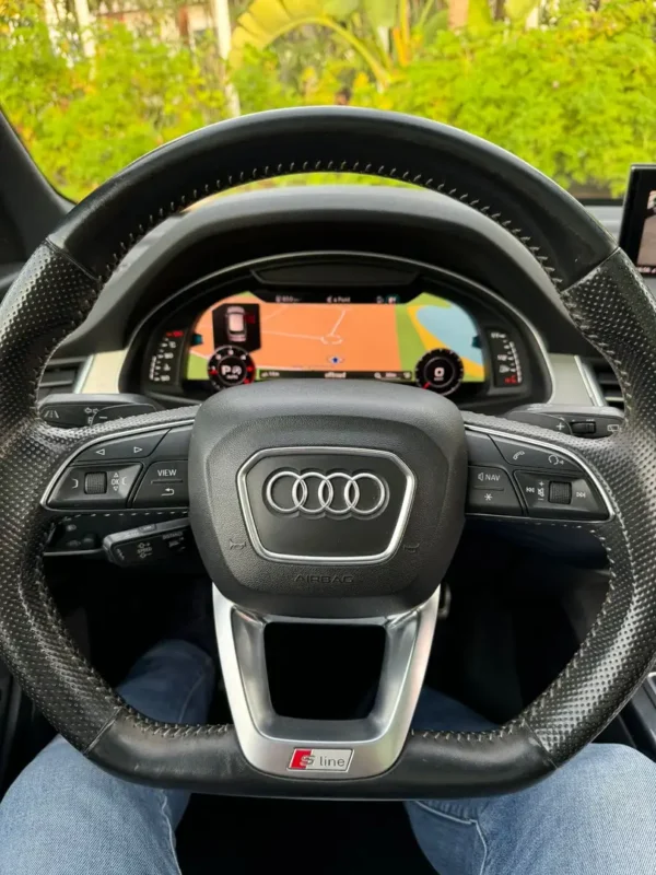 2018 Audi Q7 3.0L S line - Image 11