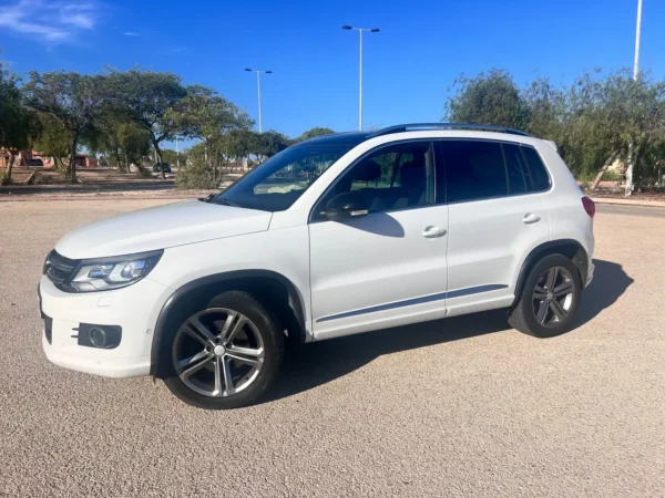 2016 Volkswagen Tiguan 2.0TDI BMT - Image 5