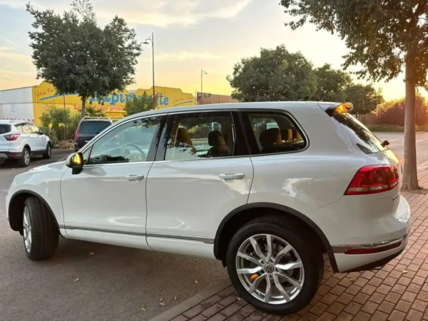 2015 Volkswagen Touareg Touareg 1.5dCi - Image 5