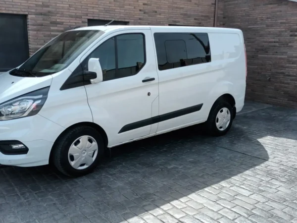 2021 Ford Transit Connect FT 220 Kombi S&S B - Image 3