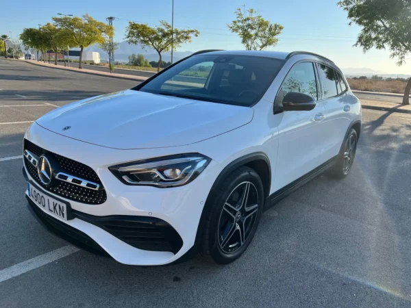 2020 Mercedes-Benz GLA 200d 8G-DCT