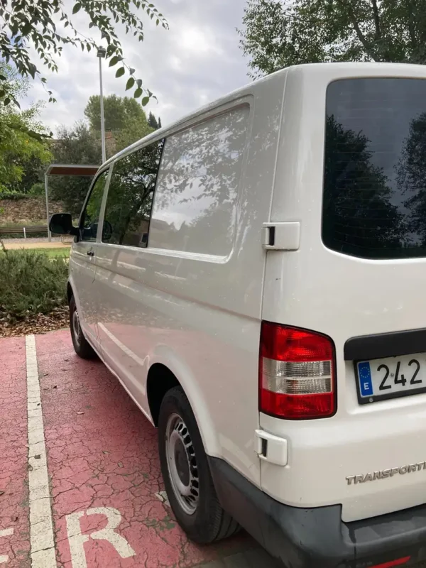 2014 Volkswagen Transporter 2.0TDI BMT - Image 7