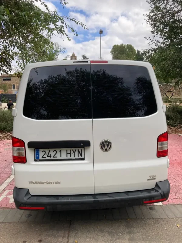 2014 Volkswagen Transporter 2.0TDI BMT - Image 8