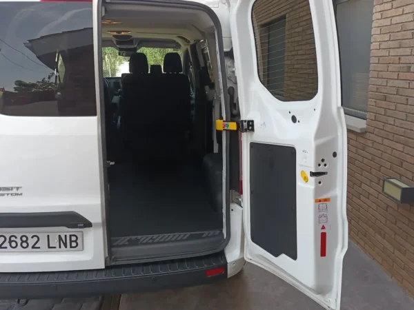 2021 Ford Transit Connect FT 220 Kombi S&S B - Image 9