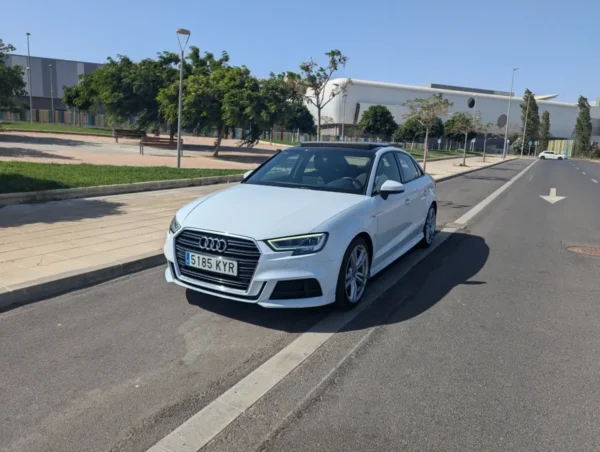 2019 Audi A3 Sedán 30 TDI S line S tronic - Image 4