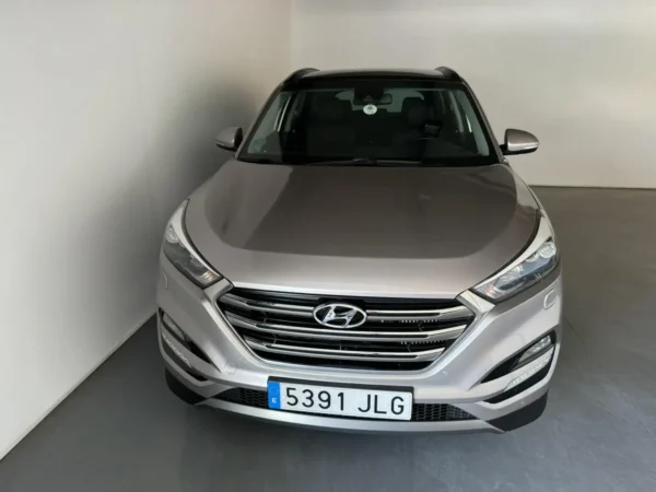 2016 Hyundai Tucson 2.0CRDI Style 4x4 - Image 5