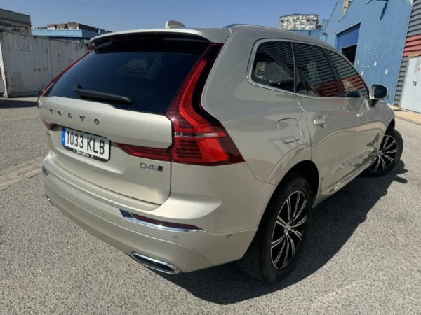 2018 Volvo XC60 D4 Inscription Premium Edition AWD Aut - Image 5