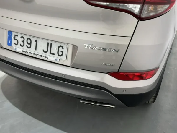 2016 Hyundai Tucson 2.0CRDI Style 4x4 - Image 9